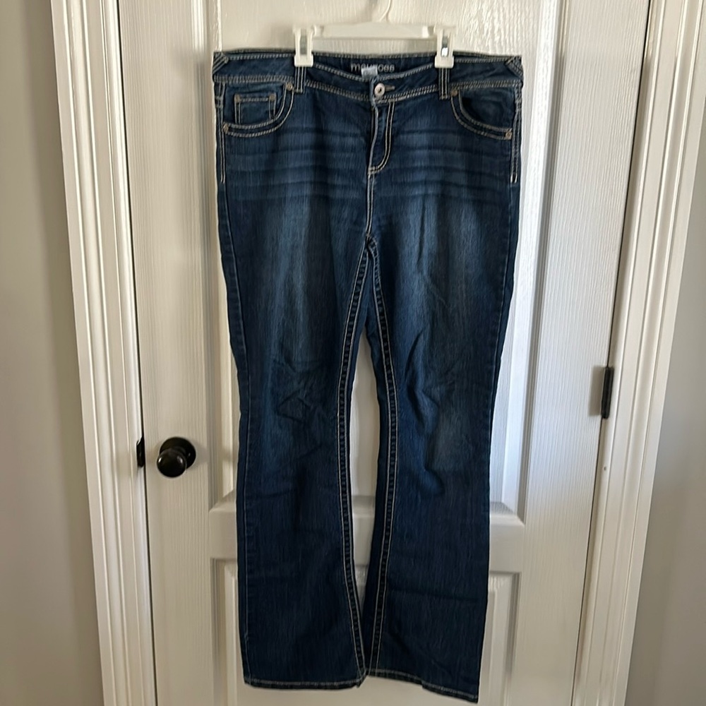 Maurice’s boot cut jeans size 15/16